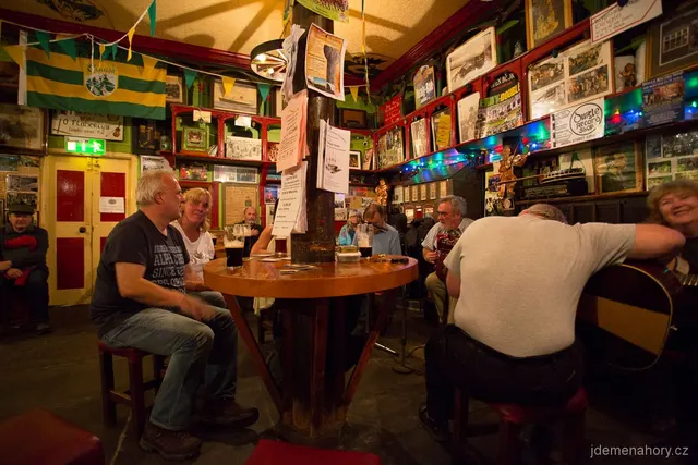 O'Flaherty Pub Dingle
