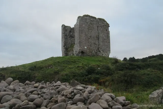 Minard Castle